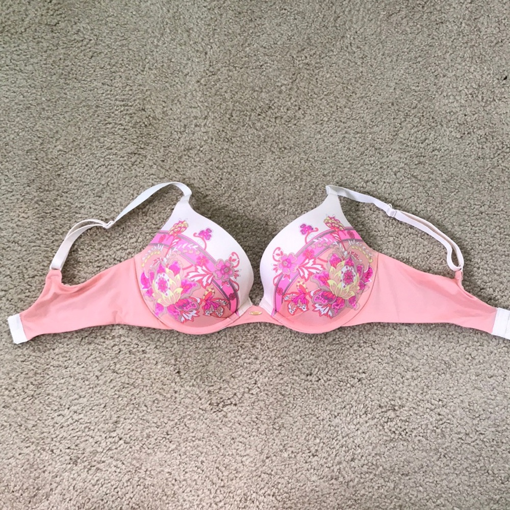 Victoria Secret Bra